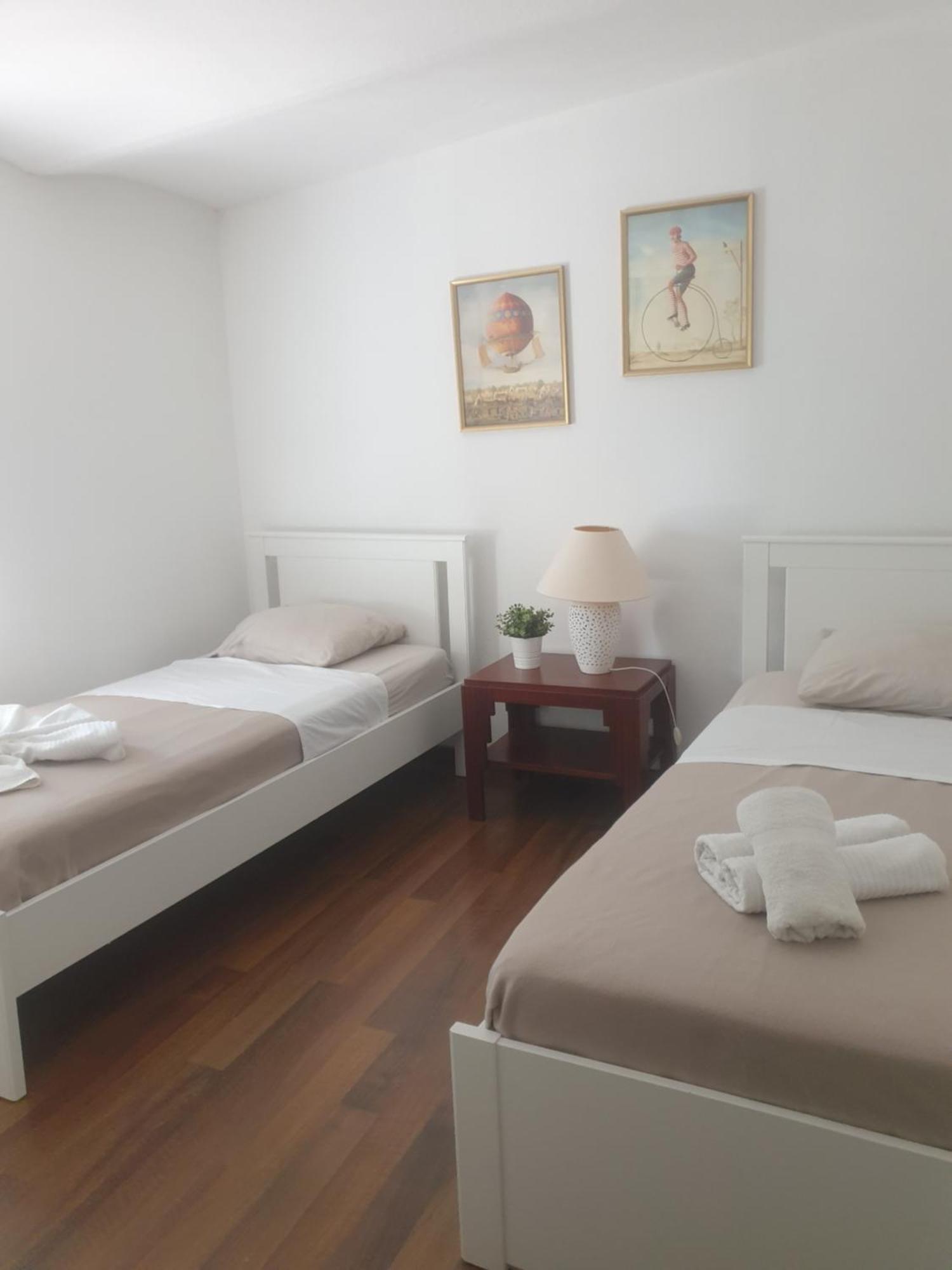 La Robine Apartment Narbonne Ngoại thất bức ảnh